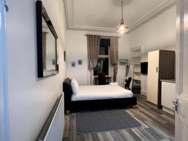 Queens Park Studio : photo 1 de la chambre studio