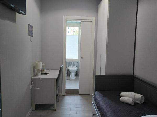 ESPOSITO PLAZA- ROOMS & SUITE : photo 1 de la chambre chambre simple