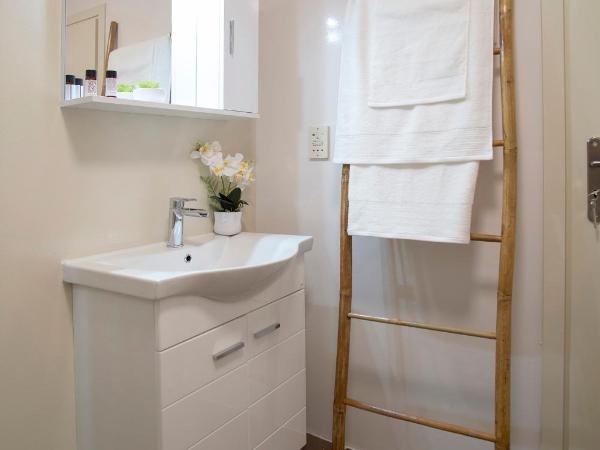 Ancient Agora Plaka : photo 8 de la chambre chambre deluxe double ou lits jumeaux