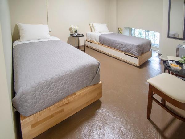 Ancient Agora Plaka : photo 2 de la chambre chambre deluxe double ou lits jumeaux