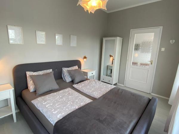 Vázsonyi Vendégház : photo 3 de la chambre chambre quadruple