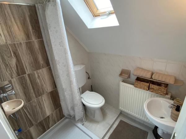 Vázsonyi Vendégház : photo 7 de la chambre chambre double deluxe avec balcon