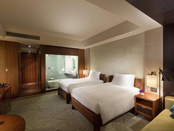 Conrad Tokyo : photo 1 de la chambre chambre lits jumeaux - vue sur baie