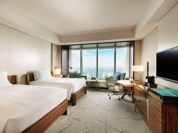Conrad Tokyo : photo 2 de la chambre chambre lits jumeaux - vue sur baie
