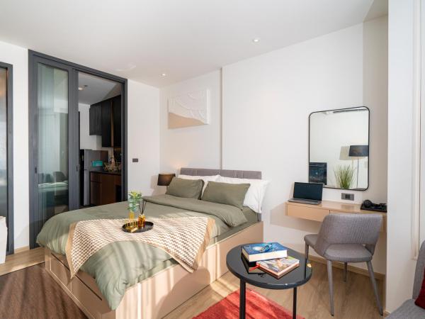 Vacaystation Edge Central Pattaya : photo 1 de la chambre chambre double deluxe