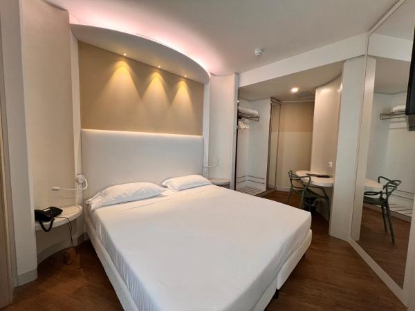 Ark Hotel : photo 3 de la chambre chambre double supérieure