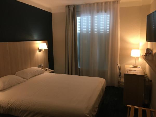 Hôtel Christina Lourdes : photo 4 de la chambre chambre simple