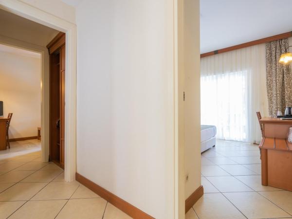 Grand Yazici Club Turban Termal : photo 7 de la chambre chambre familiale (4 adultes)