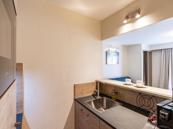 Résidence La Closerie Deauville : photo 3 de la chambre appartement 1 chambre avec balcon