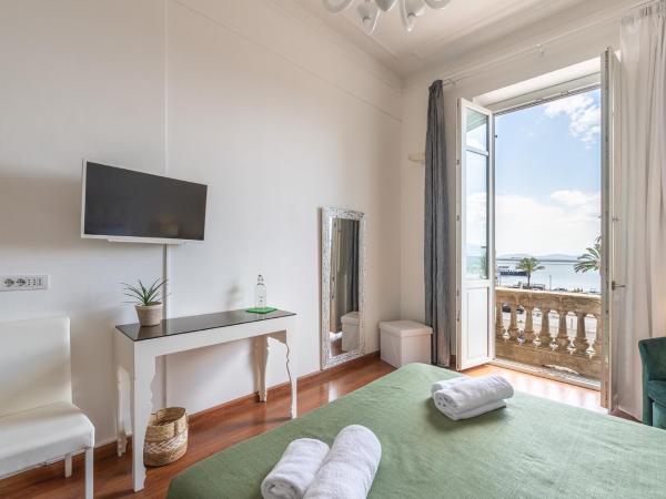 Blanco Rooms : photo 5 de la chambre chambre double deluxe - vue sur mer