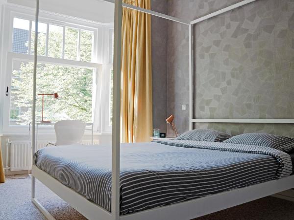 Authentic Amsterdam Bed and Breakfast Rai : photo 4 de la chambre chambre double