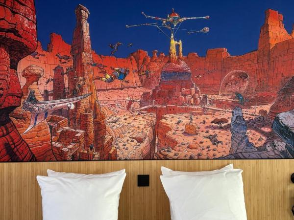 Comic Art Hotel : photo 6 de la chambre chambre familiale avec balcon