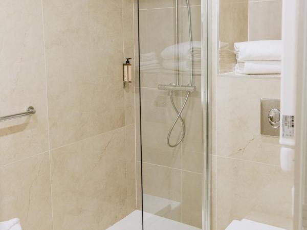 Alivi : photo 3 de la chambre chambre double ou lits jumeaux standard - vue sur mer