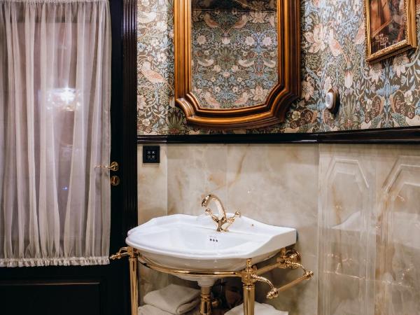 Charmante - Skostredet Hôtel : photo 3 de la chambre grande chambre noble