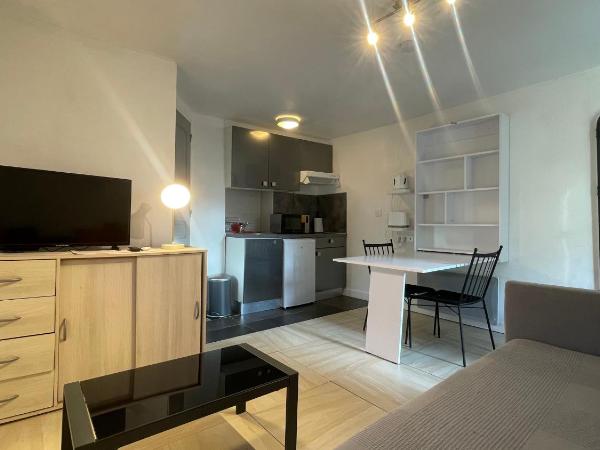 Le Doolies - Holiday Inn : photo 4 de la chambre studio