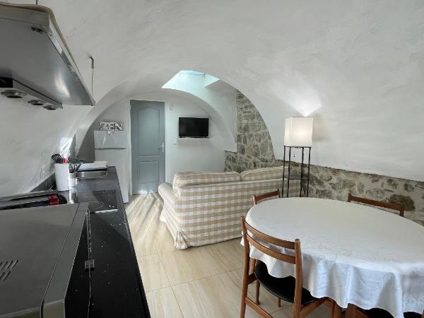 Le Doolies - Holiday Inn : photo 3 de la chambre appartement 1 chambre