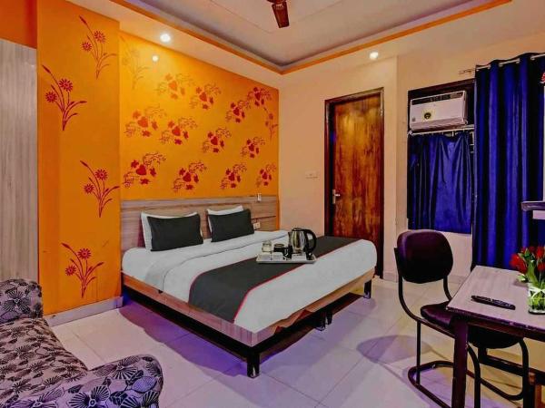 OYO Rose Residency : photo 4 de la chambre chambre triple classique