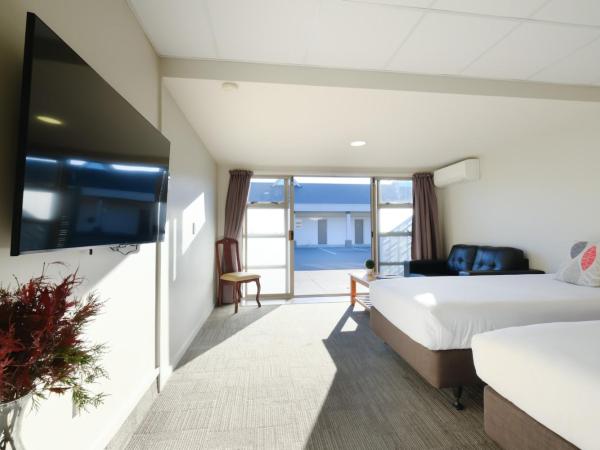 The Garden Hotel : photo 6 de la chambre chambre triple standard