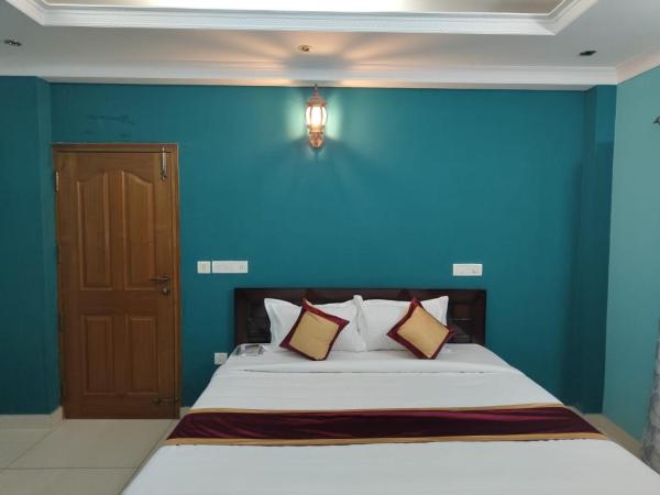 Relax Villa : photo 2 de la chambre chambre double avec balcon (2 adultes + 1 enfant)