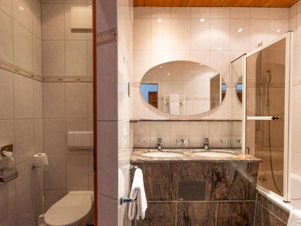 Hotel Bären : photo 2 de la chambre chambre double Économique