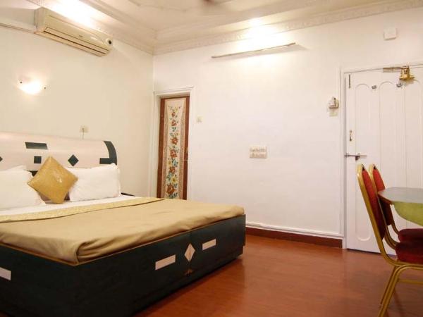 Hotel Tushar : photo 5 de la chambre chambre double standard