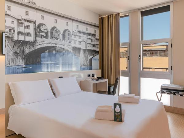 B&B Hotel Firenze City Center : photo 1 de la chambre chambre double