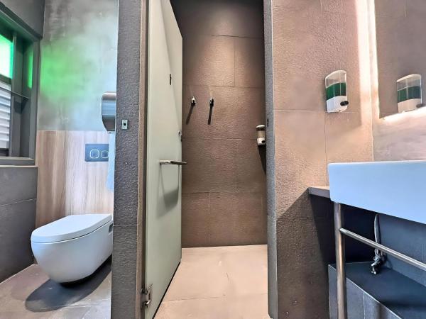 Futura Boutique Hostel : photo 5 de la chambre private ensuite room for 6 pax