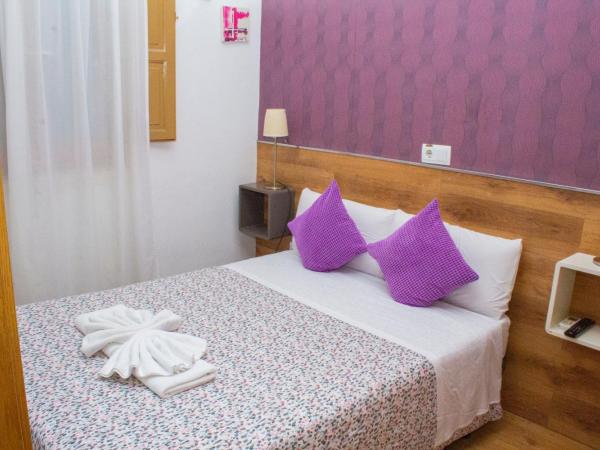 Hostal Abel Victoriano : photo 4 de la chambre petite chambre double