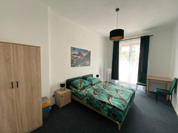 Green Rooms : photo 2 de la chambre chambre double deluxe avec balcon