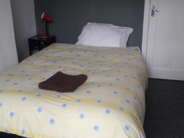 Sports City Guest House : photo 3 de la chambre chambre double