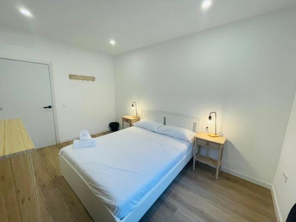 Suites Larios : photo 7 de la chambre chambre double standard avec salle de bains commune