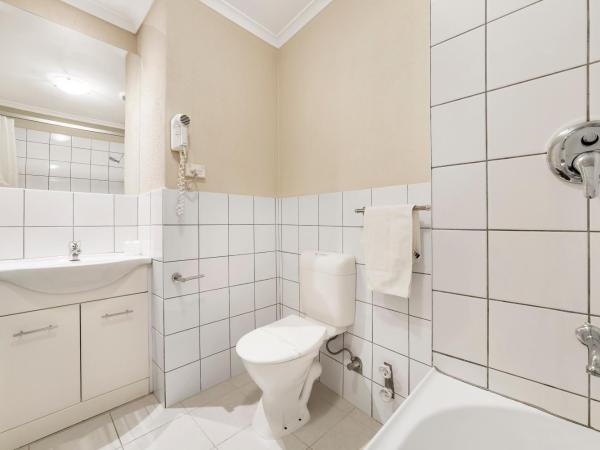 Ciloms Airport Lodge : photo 4 de la chambre chambre double