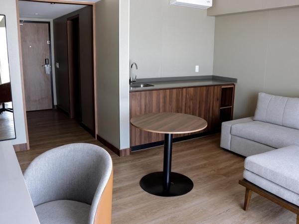 Courtyard by Marriott Puebla Las Animas : photo 1 de la chambre suite junior