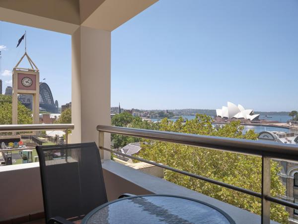 Rendezvous Hotel Sydney The Rocks : photo 6 de la chambre studio avec balcon et vue sur le port