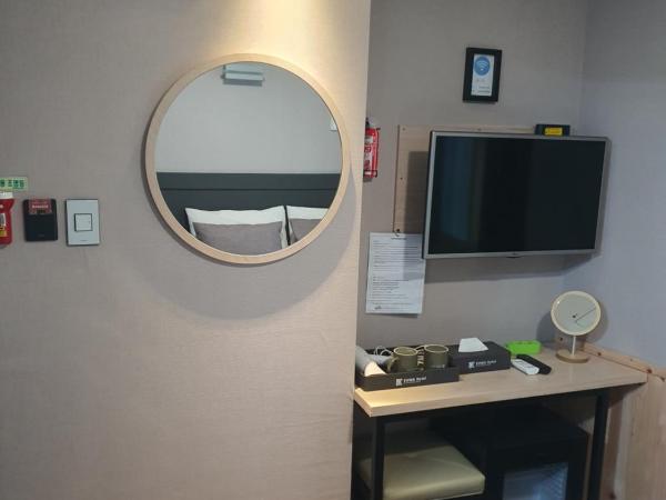 Ehwa In Myeongdong : photo 5 de la chambre chambre double