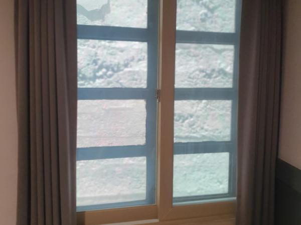 Ehwa In Myeongdong : photo 9 de la chambre chambre lits jumeaux