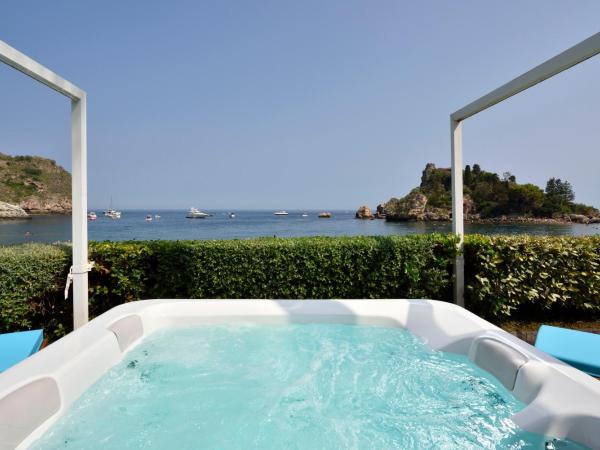 La Plage Resort : photo 3 de la chambre chambre de luxe double ou lits jumeaux avec baignoire spa