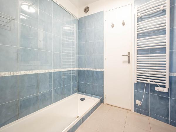 Résidence Pierre & Vacances Louis Lumière : photo 5 de la chambre studio avec alcôve de couchage (6 personnes)