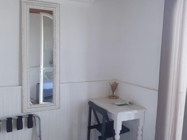 Azur Hotel : photo 2 de la chambre petite chambre double