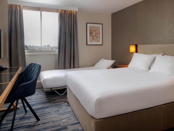 Hilton Leeds City : photo 6 de la chambre chambre double avec lit pliant