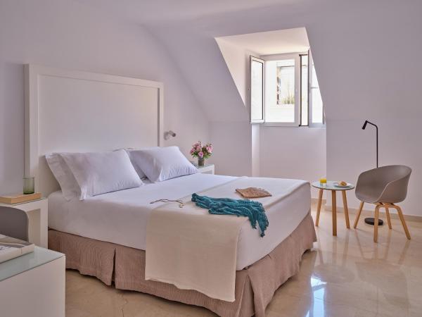 Hotel Rey Alfonso X : photo 6 de la chambre apartment with terrace - penthouse (annex)