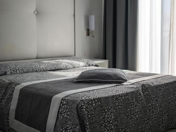 Hotel Europa : photo 3 de la chambre comfort double or twin room with beach package