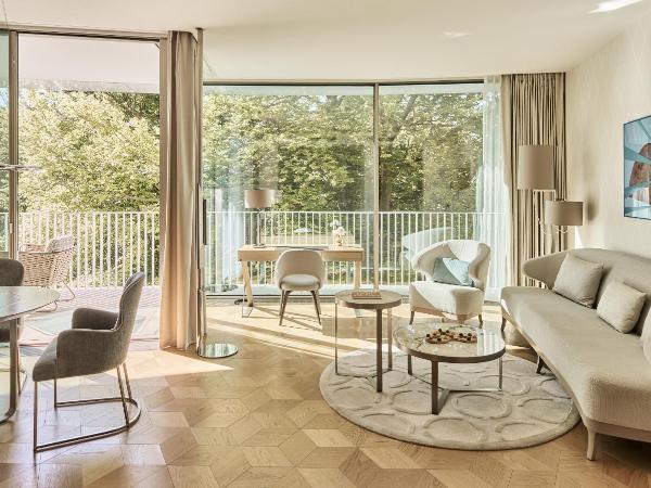 The Fontenay Hamburg : photo 2 de la chambre suite deluxe