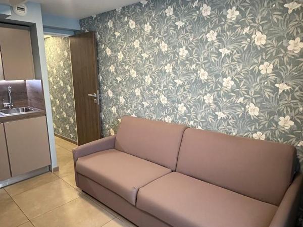Inter-Résidences auprés Multirésidence de l'Elysée : photo 3 de la chambre appartement