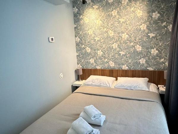 Inter-Résidences auprés Multirésidence de l'Elysée : photo 9 de la chambre appartement