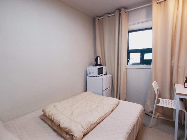 Sujeongjang Inn : photo 4 de la chambre chambre double avec salle de bains privative