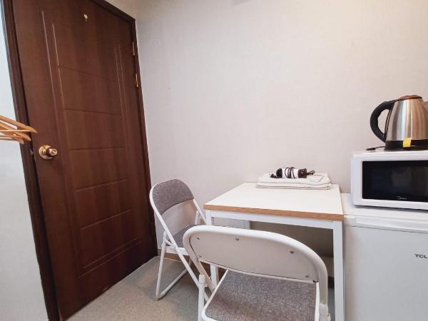 Sujeongjang Inn : photo 8 de la chambre chambre double avec salle de bains privative