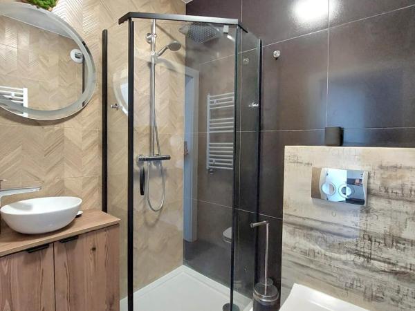 Royal Smart Apartments Cracow : photo 2 de la chambre chambre double avec balcon