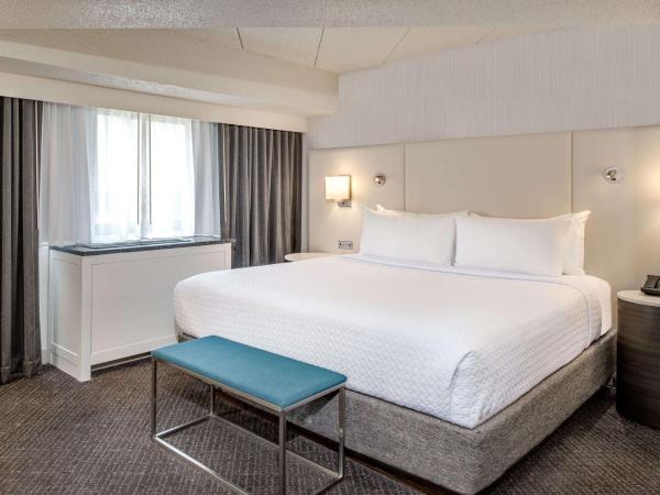 Sonesta Columbus Downtown : photo 1 de la chambre corner preferred king room