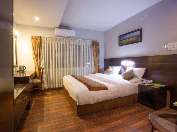 Aryatara Kathmandu Hotel : photo 6 de la chambre chambre double ou lits jumeaux de luxe avec service de navette aéroport gratuit